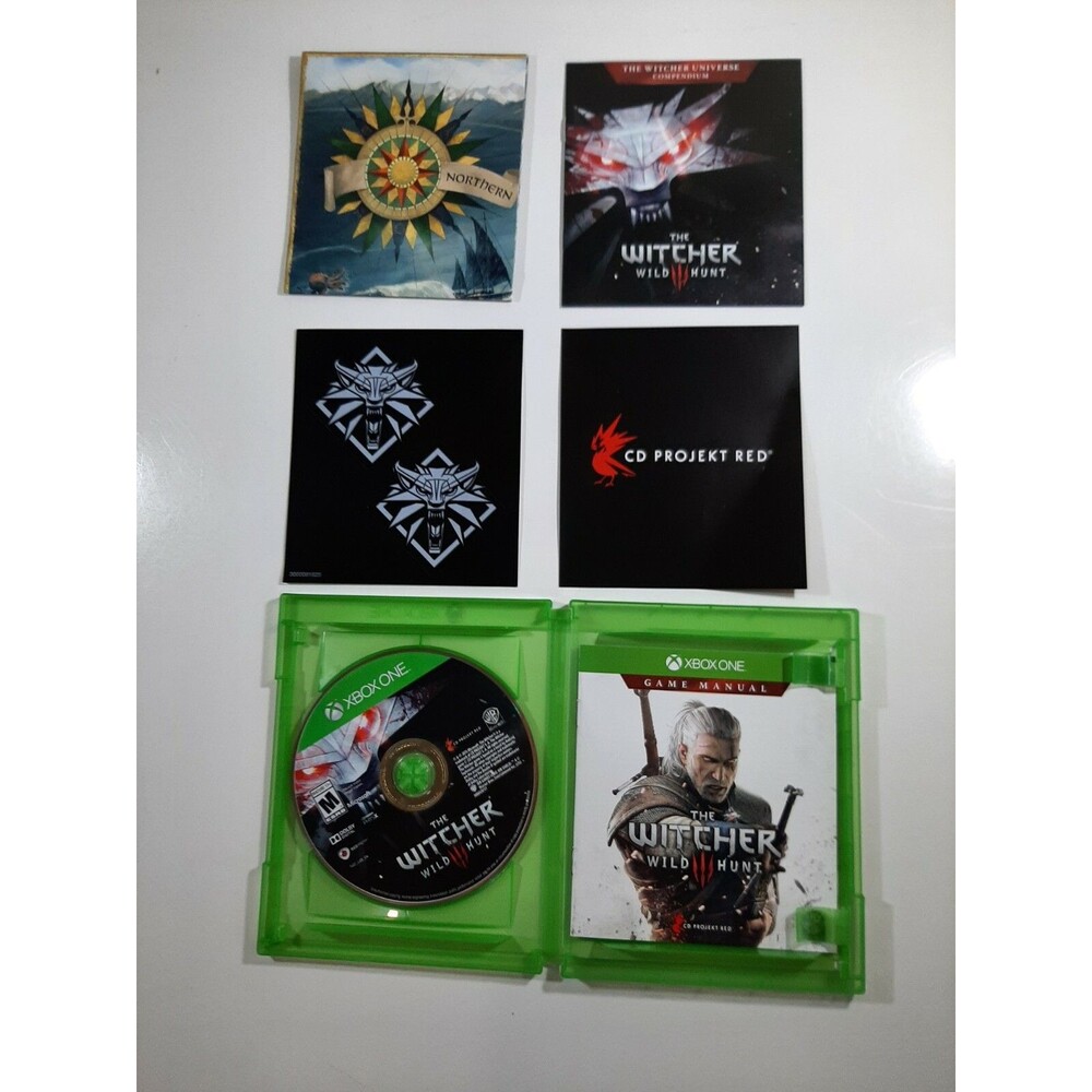 The Witcher Wild Hunt Complete w/ Manual & Map Microsoft Xbox One WB Games